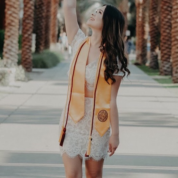 Tobi white and nude lace two-piece set - Picture 5 of 6